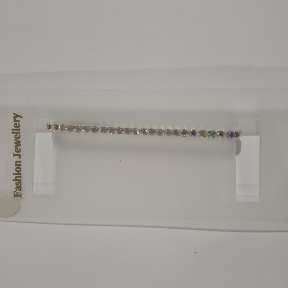 Elegant Silver tone Multicolor Stones Stretch Bracelet - Women's Fashion Jewelry - Picture 9 of 9